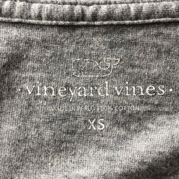 Vineyard Vines Women’s  Winter Whale Long Sleeve Lightweight Shirt Size XS - Picture 14 of 14